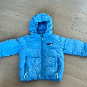 Patagonia Baby Hi-Loft Down Sweater™ Hoody in 12-18 months